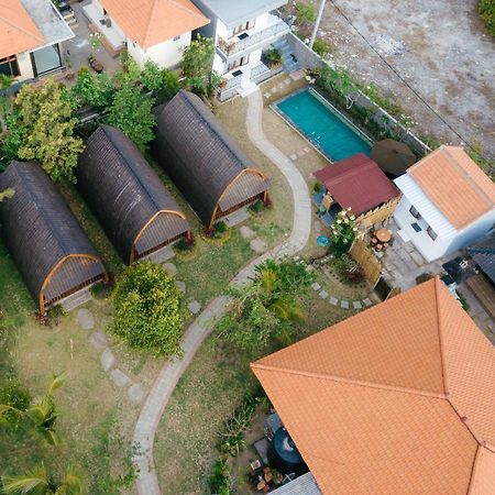 Wooden Puri Guesthouse Uluwatu Exterior foto